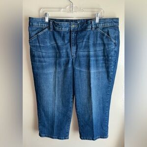 Liz Claiborne Women’s Capri